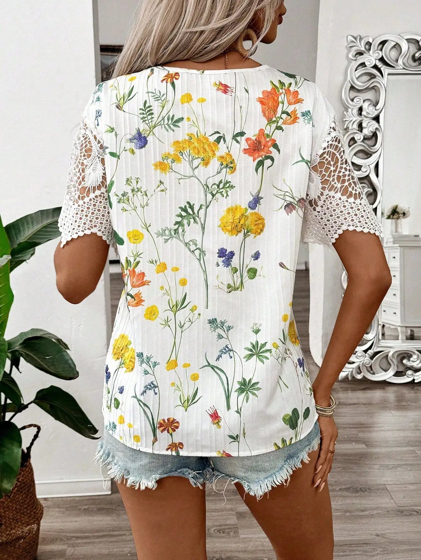 Elegant casual women's shirt V-neck short sleeve splicing